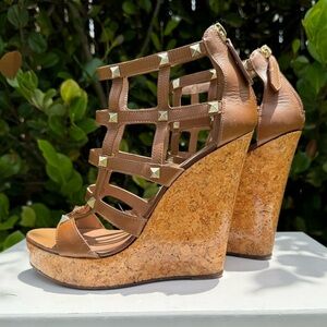 Valentino Garavani Wedges